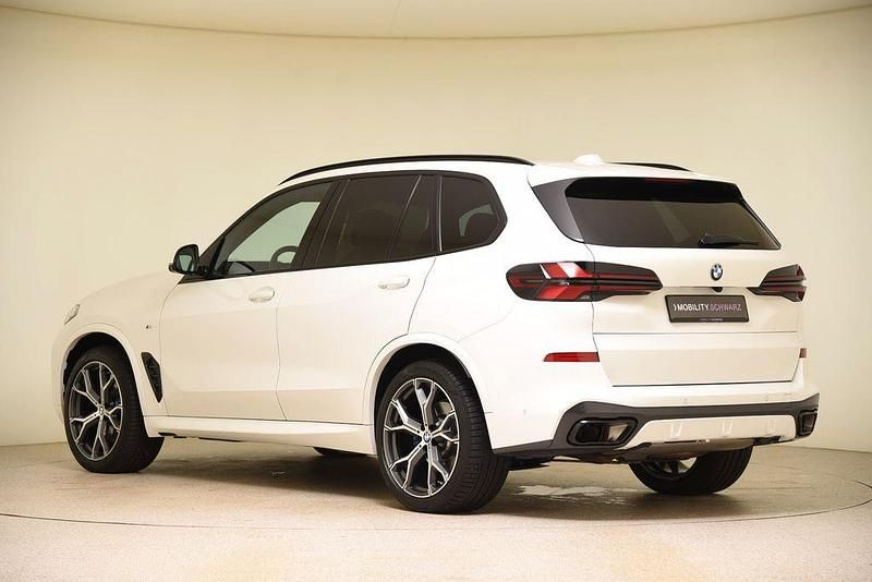 Gebraucht BMW X5 M Sport 286 PS (210 kW) 2024 Weiß SUV
