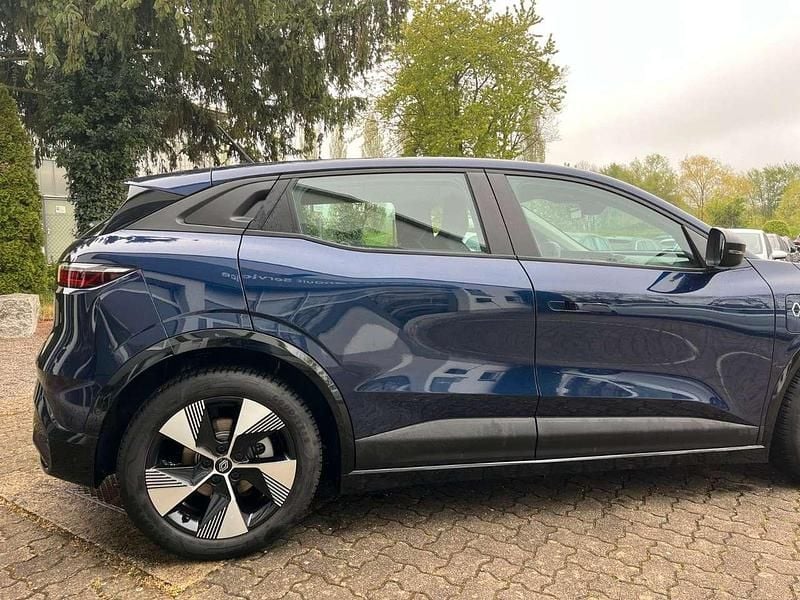Gebraucht Renault Megane E-Tech 96 kW (131 PS) 2022 Blau Limousine