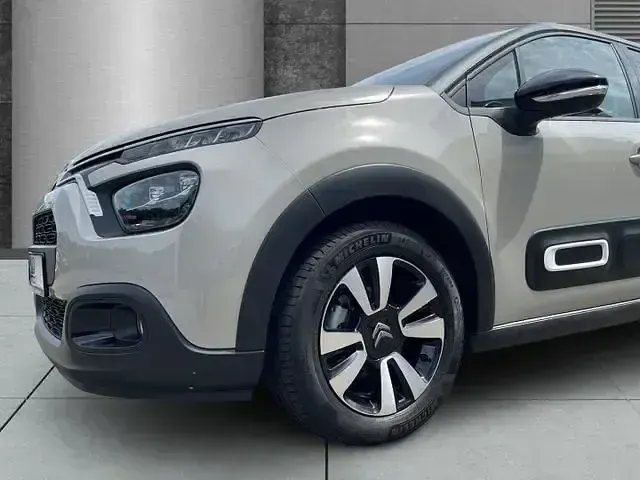 Gebraucht Citroën C3 PureTech 110 PS (80 kW) 2024 Beige Limousine