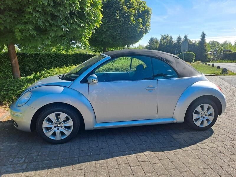 Silber Gebraucht 2007 VW Beetle Cabrio | 7.500 € (Teuer) - Bild 1/4