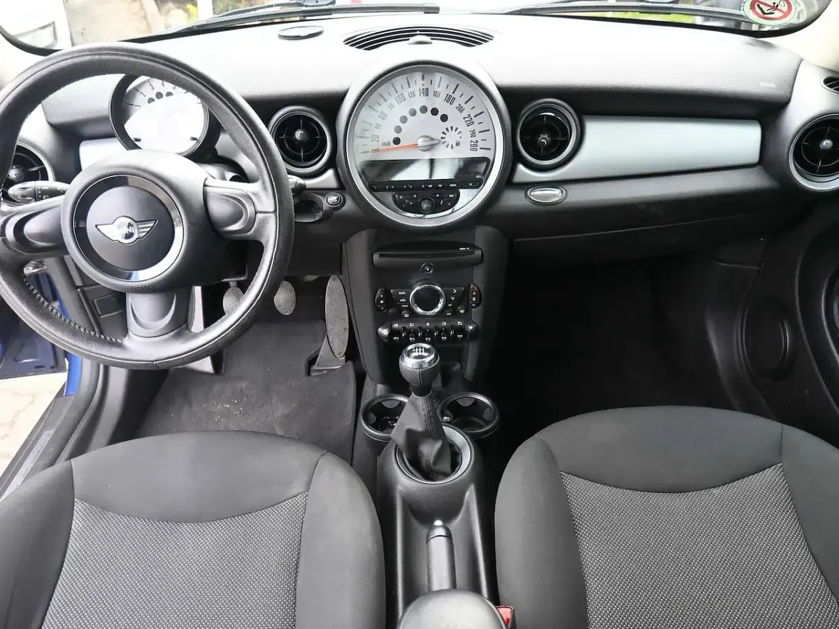 Usado Mini ONE 75 HP (55 kW) 2013 Azul Citadino