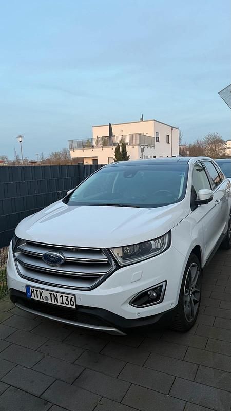 Usado Ford Edge 210 HP (154 kW) 2017 Branco SUV