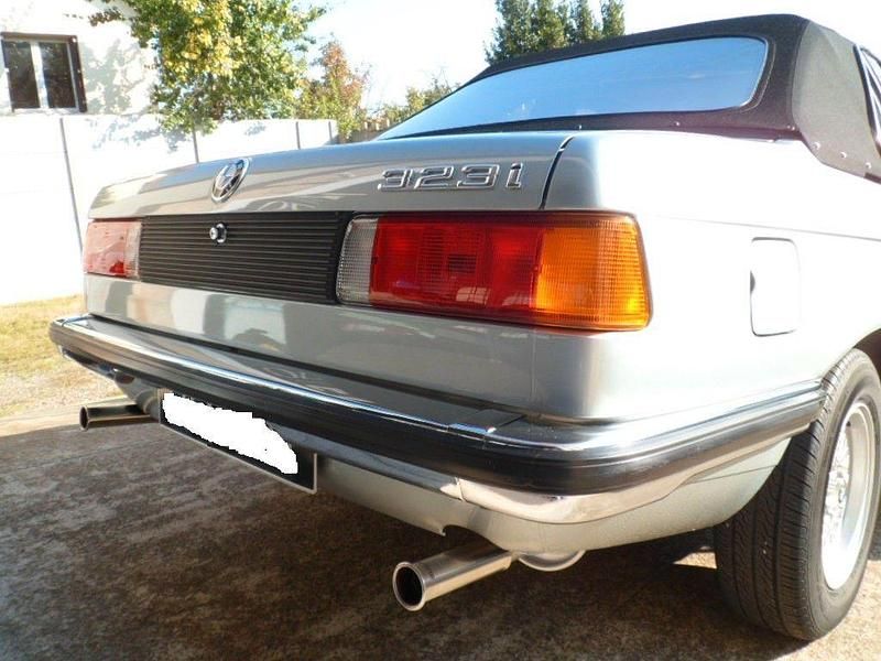 Gebraucht BMW 323 143 PS (105 kW) 1980 Blau Cabrio