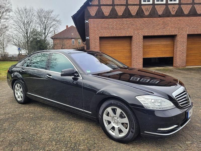 Gebraucht Mercedes S350 272 PS (200 kW) 2010 Schwarz Limousine