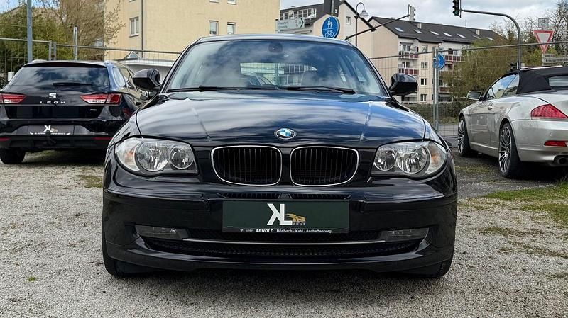 Gebraucht BMW 118 Coupé Advantage 143 PS (105 kW) 2010 Schwarz Coupé