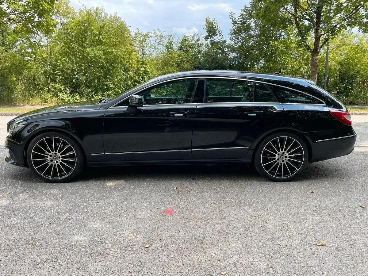 Gebraucht Mercedes CLS350 Shooting Brake 252 PS (185 kW) 2015 Schwarz Kombi