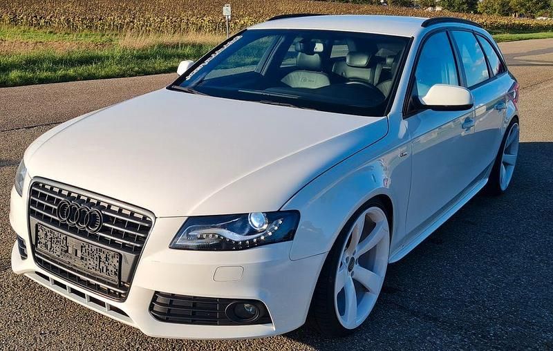 Weiß Gebraucht 2010 Audi A4 S-Line Kombi | 6.600 € (Guter Preis) - Bild 1/4