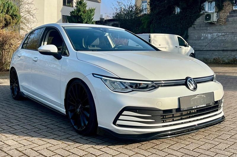 Gebraucht VW Golf VIII United 131 PS (96 kW) 2020 Weiß Limousine