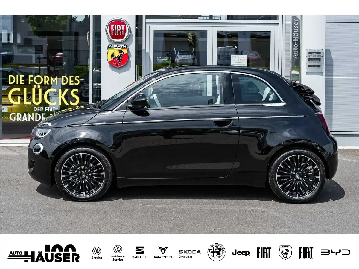 Neu Fiat 500C La Prima 65 PS (47 kW) 2026 Schwarz Cabrio
