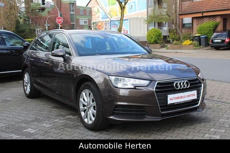 Gebraucht Audi A4 Basis 150 PS (110 kW) 2017 Grau Kombi