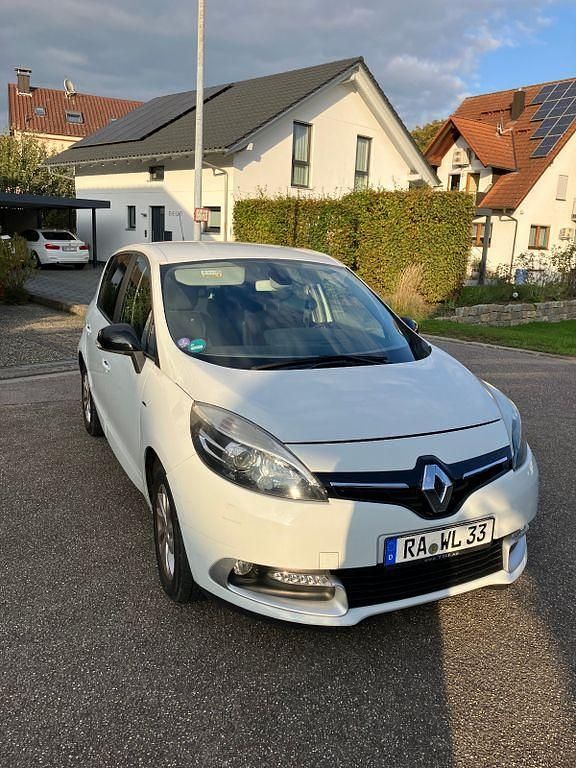 Weiß Gebraucht 2016 Renault Scénic III LIMITED Van / Kleinbus | 7.900 € (Fairer Preis) - Bild 1/4