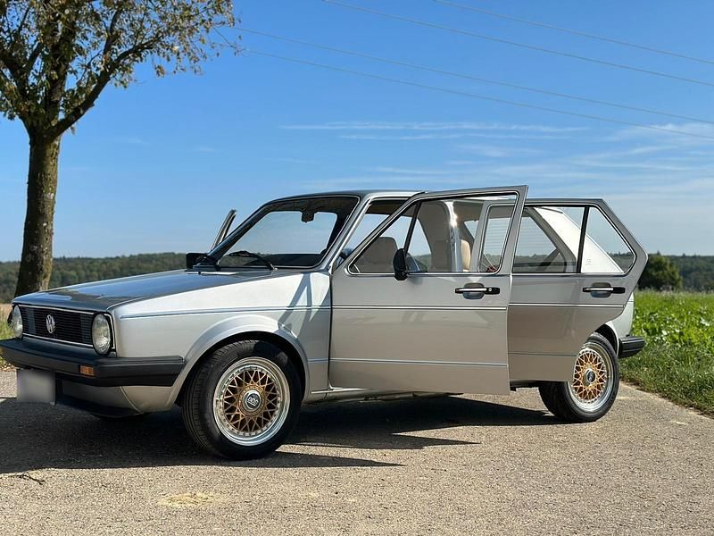 Brugt VW Golf I 69 HK (50 kW) 1983 Sølv Hatchback