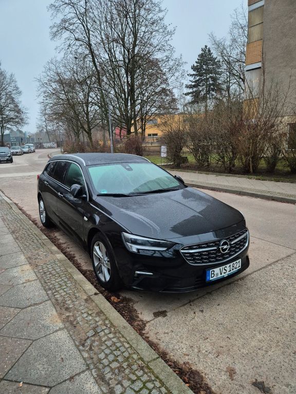 Schwarz Gebraucht 2022 Opel Insignia Business Kombi | 26.500 € (Fairer Preis) - Bild 1/3
