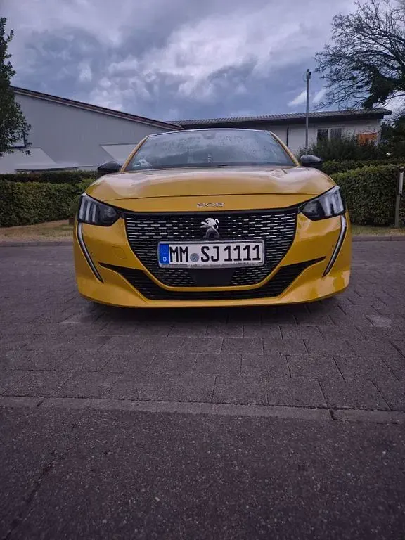 Gebraucht Peugeot 208 GT 131 PS (96 kW) 2021 Gelb Kleinwagen