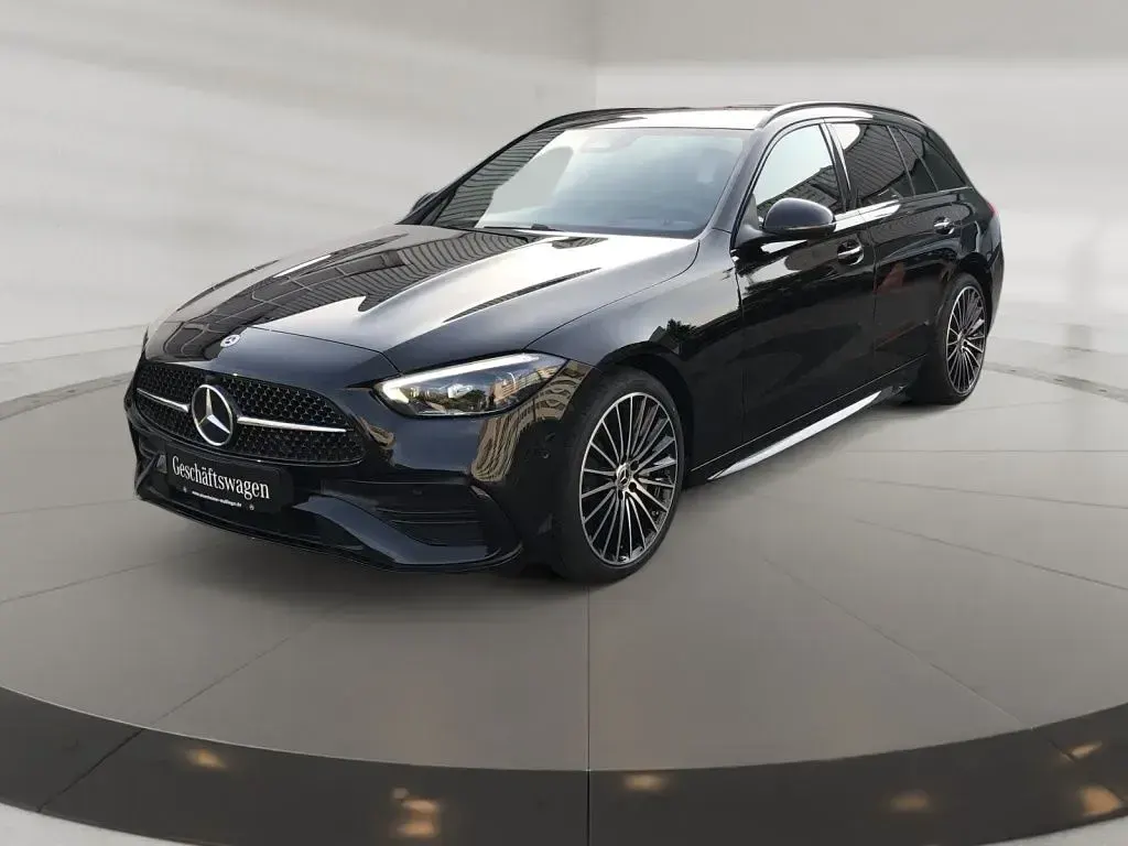 Gebraucht Mercedes C220 AMG 197 PS (144 kW) 2025 Schwarz Kombi