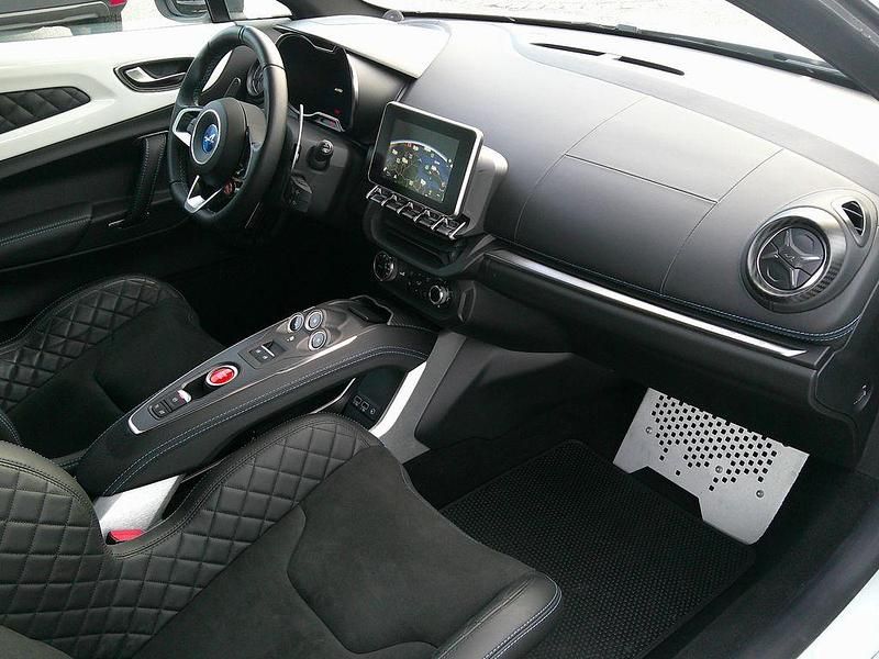 Second-hand Alpine A110 252 CP (185 kW) 2024 Alb Coupe