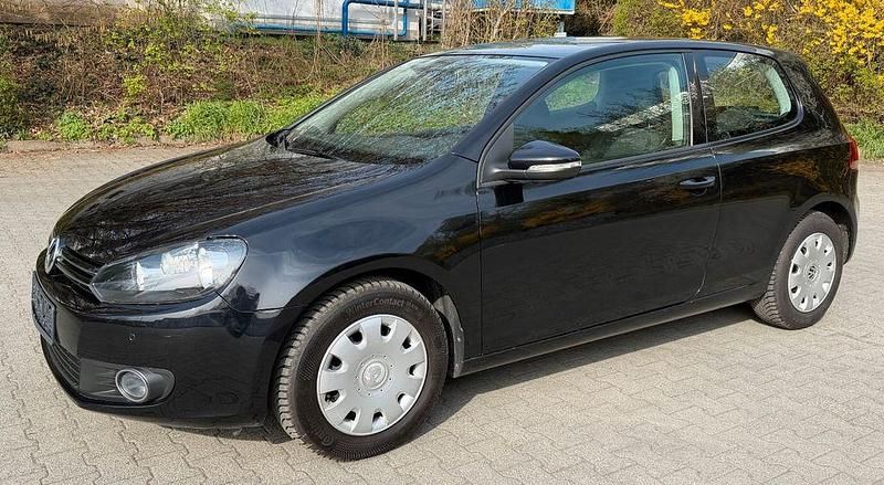 Second-hand VW Golf VI Comfortline 122 CP (89 kW) 2010 Negru Hatchback
