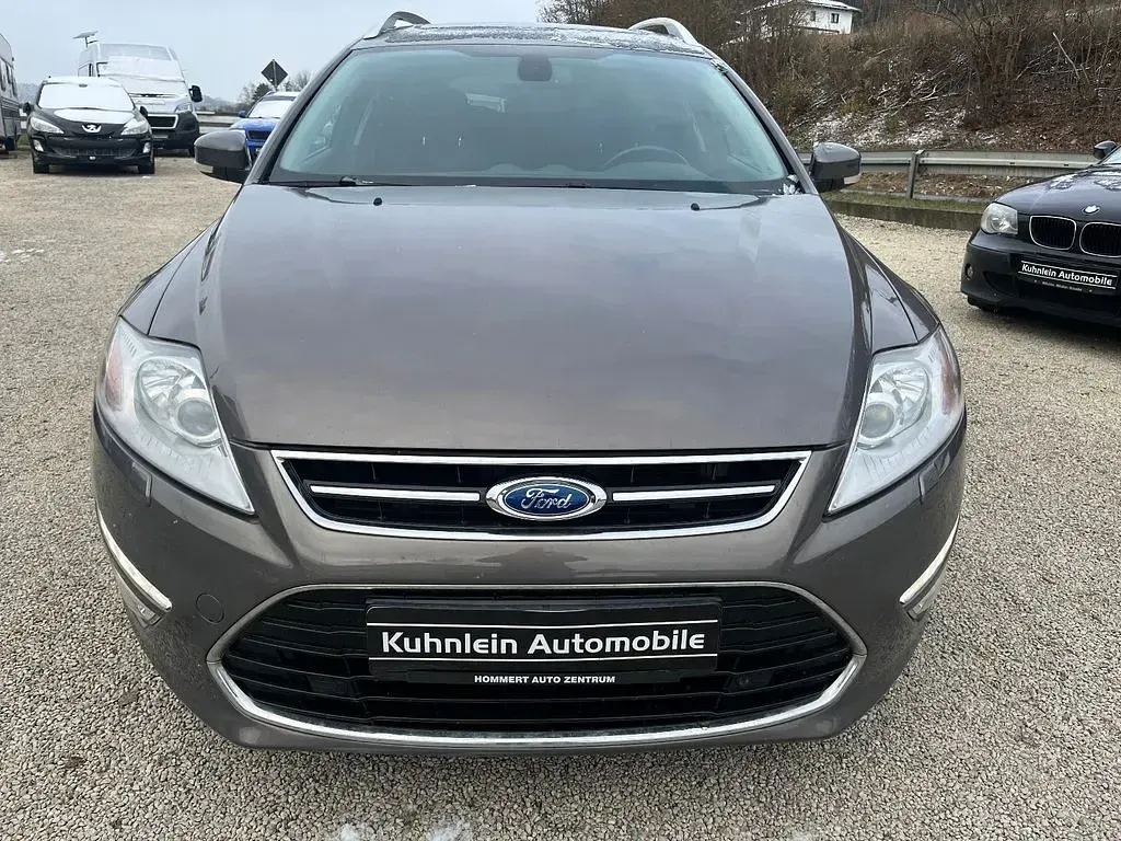 Gebraucht Ford Mondeo Titanium 160 PS (117 kW) 2011 Braun Limousine