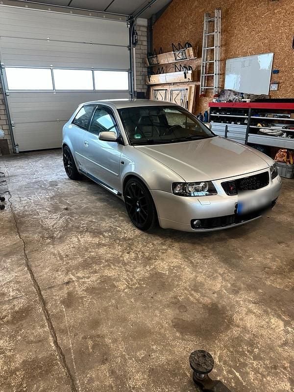 Silber Gebraucht 2002 Audi S3 Coupé | 8.300 € (Etwas zu teuer) - Bild 1/4