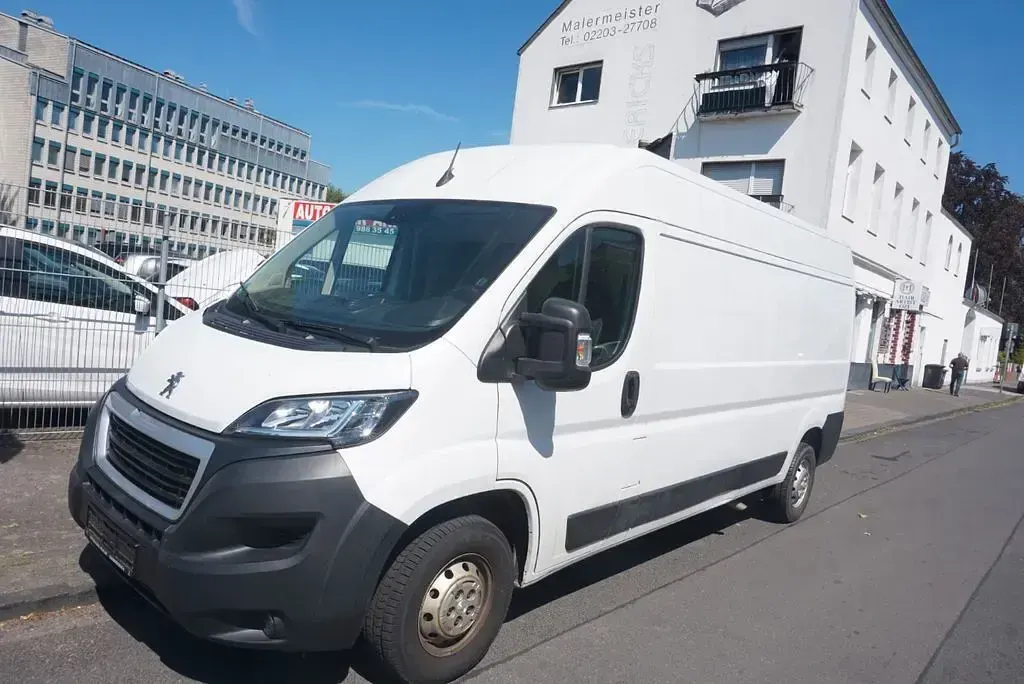 Gebraucht Peugeot Boxer S 165 PS (121 kW) 2022 Weiß Van