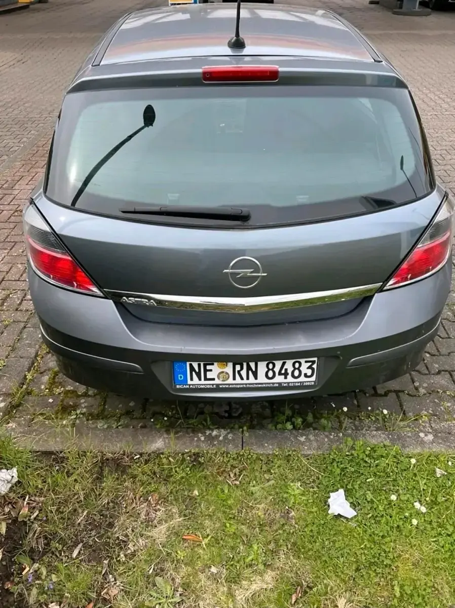 Usata Opel Astra 90 CV (66 kW) 2007 Utilitaria