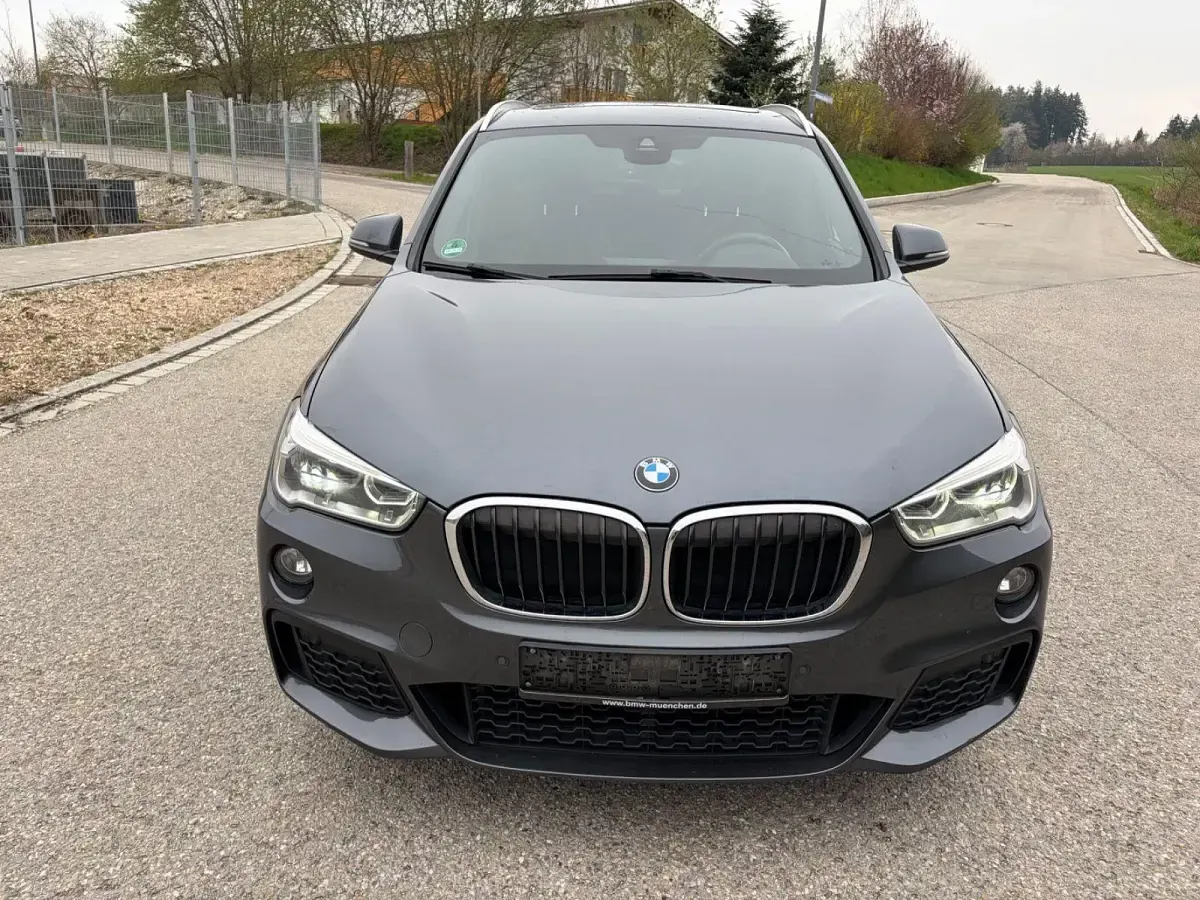 Gebraucht BMW X1 M Sport 231 PS (169 kW) 2017 Grau SUV