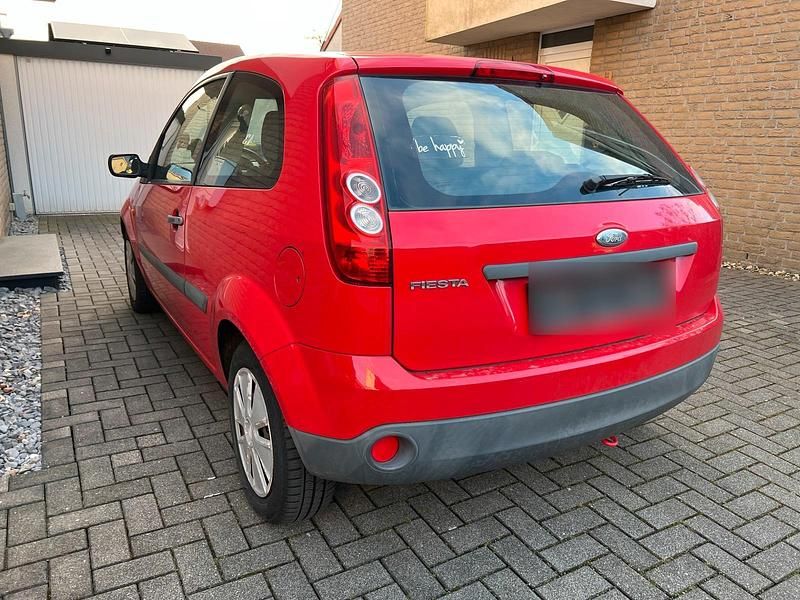 Gebraucht Ford Fiesta 60 PS (44 kW) 2006 Rot Kleinwagen