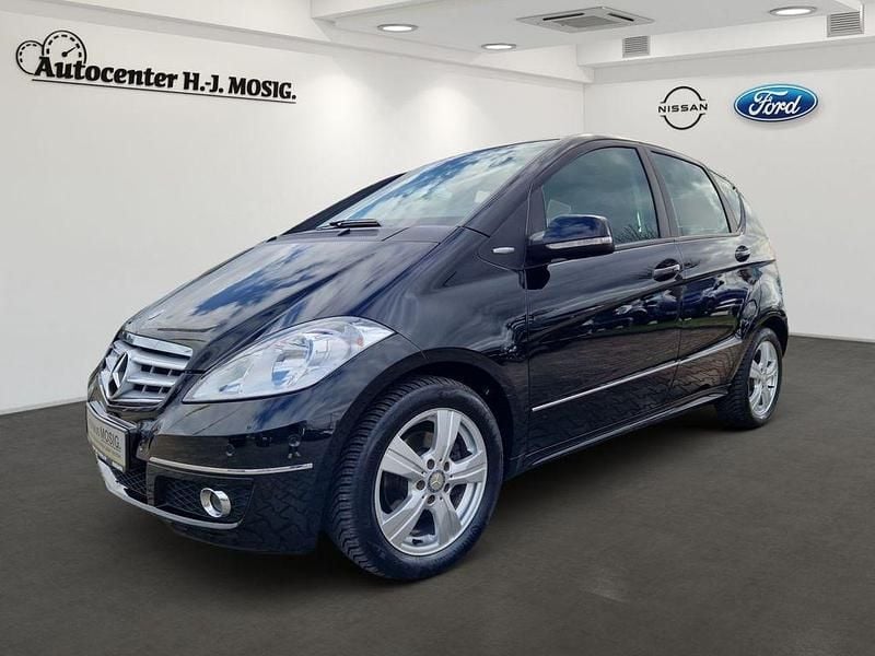 Gebraucht Mercedes A160 95 PS (69 kW) 2011 Schwarz Limousine