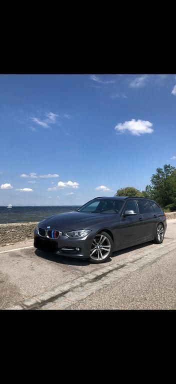 Gebraucht BMW 320 Sport Line 184 PS (135 kW) 2014 Grau Kombi