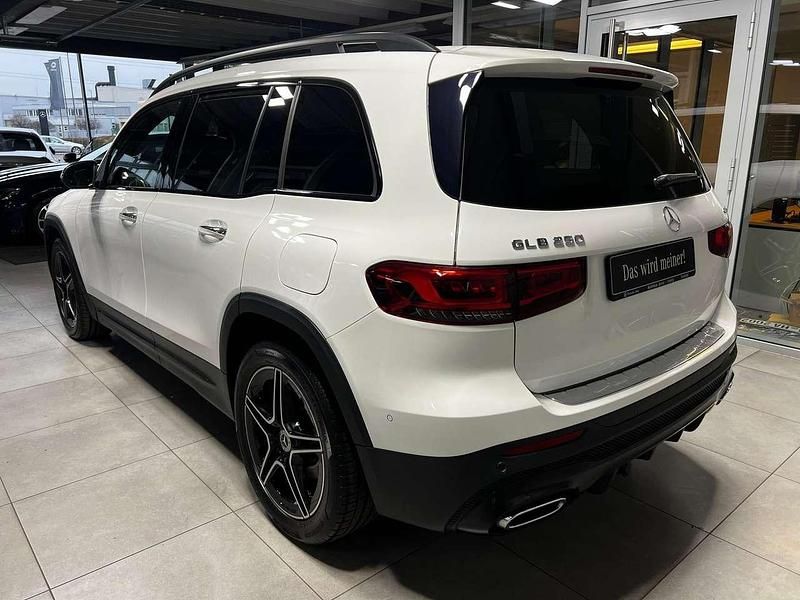 Gebraucht Mercedes GLB250 AMG line 224 PS (164 kW) 2020 Weiß SUV
