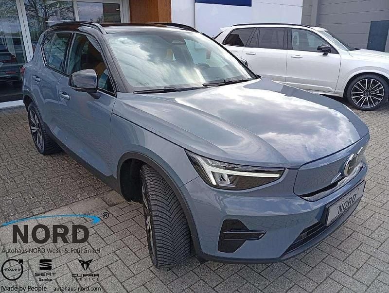 Gebraucht Volvo XC40 Core 169 kW (231 PS) 2023 Thunder grey / metallic SUV