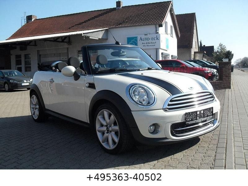 Gebraucht Mini Cooper Cabriolet 122 PS (89 kW) 2012 Weiß Cabrio