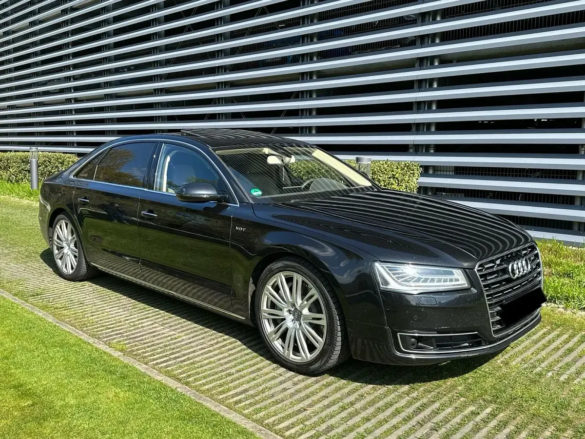 Gebraucht Audi A8L Design 385 PS (283 kW) 2015 Schwarz Limousine