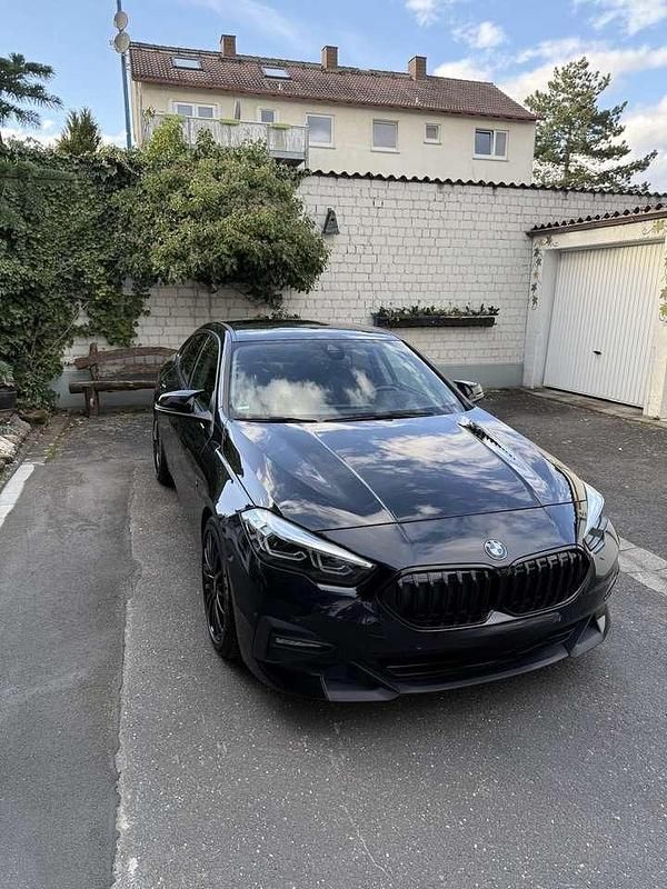 Gebraucht BMW 218 Advantage 140 PS (102 kW) 2021 Schwarz Limousine