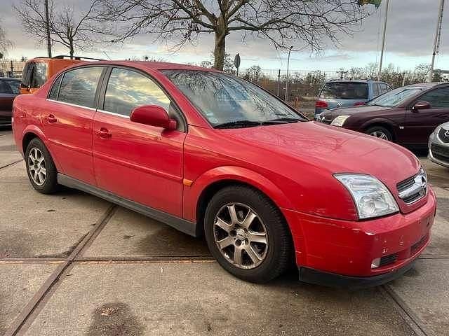 Gebraucht Opel Vectra 122 PS (89 kW) 2002 Rot Limousine