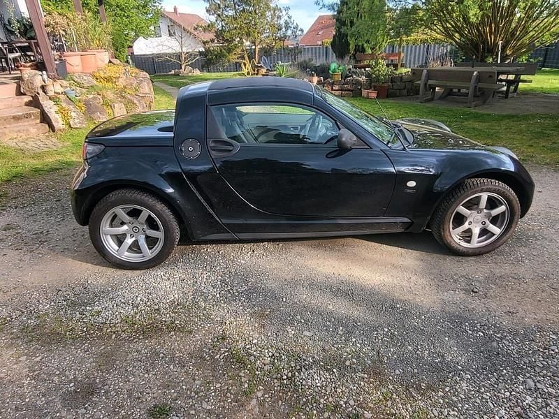 Second-hand Smart Roadster 84 CP (61 kW) 2006 Negru Cabrio