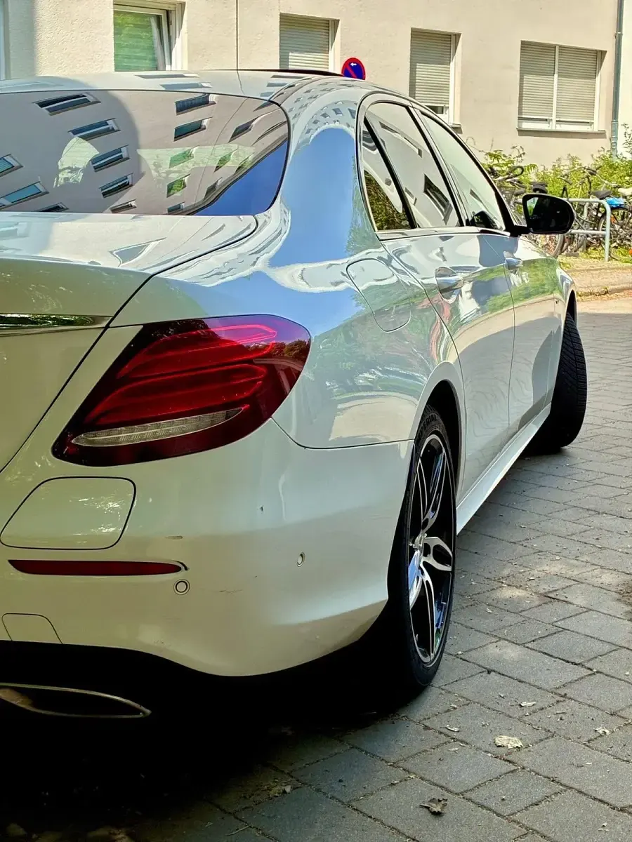 Gebraucht Mercedes E350 286 PS (210 kW) 2017 Weiß Limousine