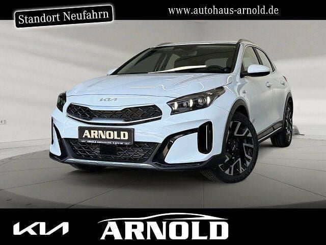 Neu Kia XCeed Vision 140 PS (102 kW) 2025 Weiß (carraraweiß) SUV