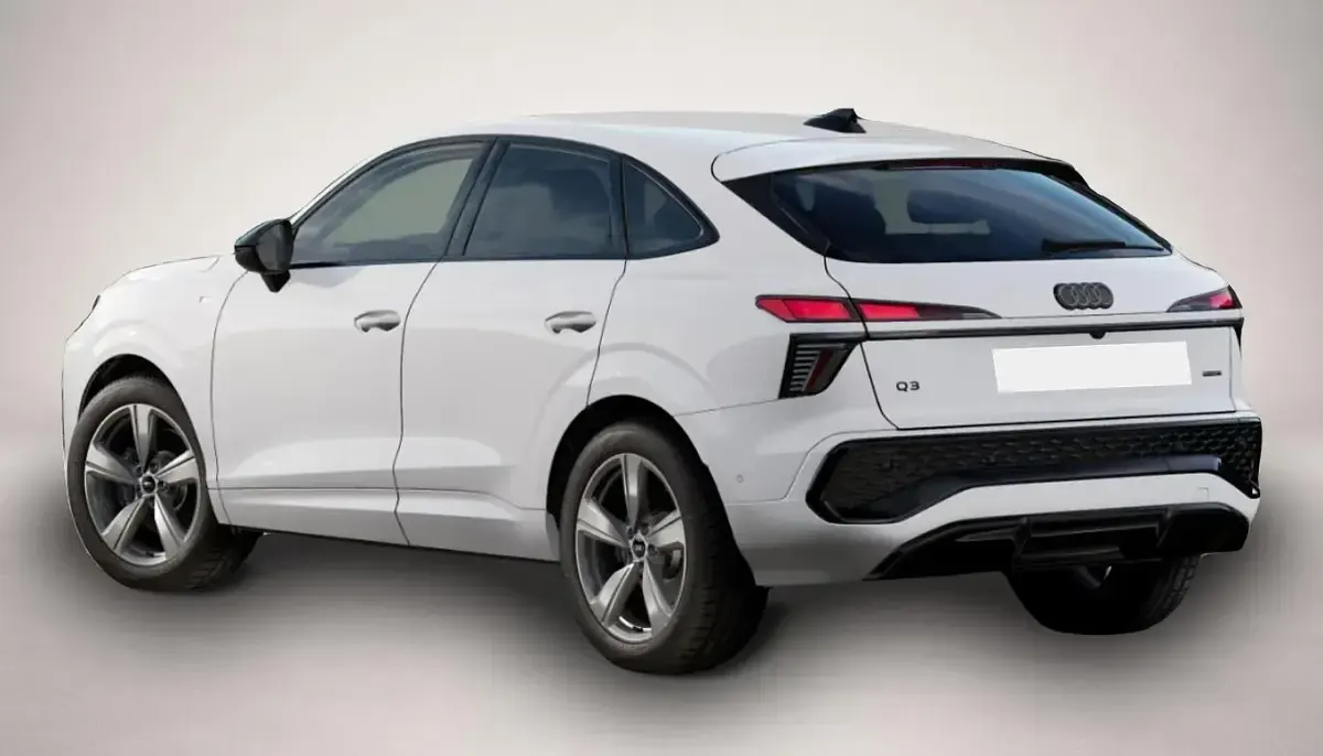 Neu Audi Q3 S-Line 193 PS (141 kW) 2026 Manufacturer SUV