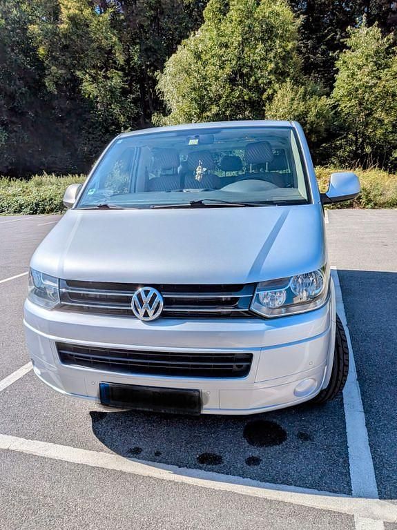 Silber Gebraucht 2012 VW T5 Van | 17.900 € (Teuer) - Bild 1/4