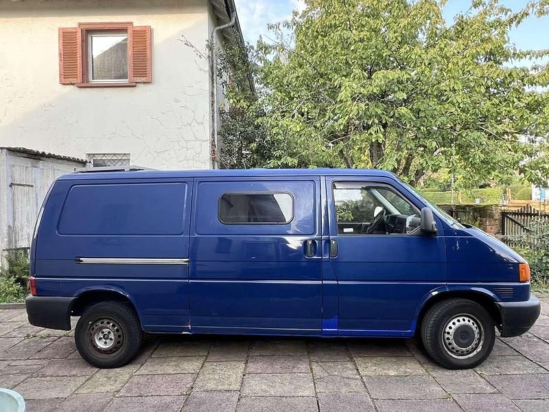 Gebraucht VW T4 102 PS (75 kW) 2000 Blau Van