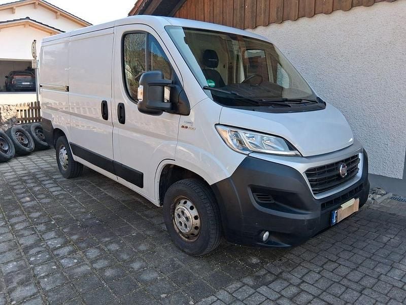 Gebraucht Fiat Ducato 131 PS (96 kW) 2019 Weiß Van