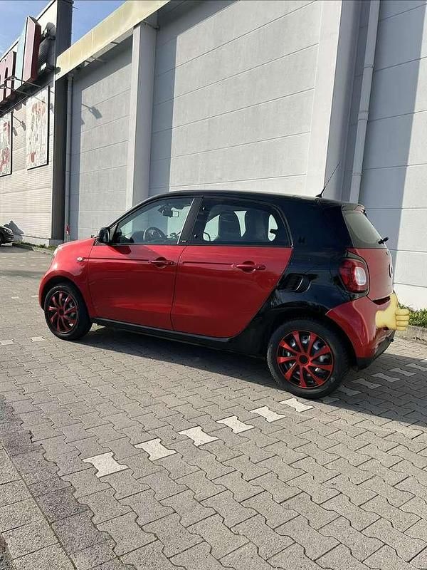 Gebraucht Smart ForFour Basis 71 PS (52 kW) 2017 Rot Kleinwagen