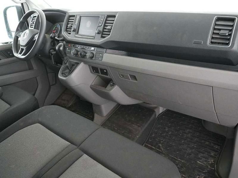 Gebraucht VW Crafter 136 PS (100 kW) 2021 Weiß Van