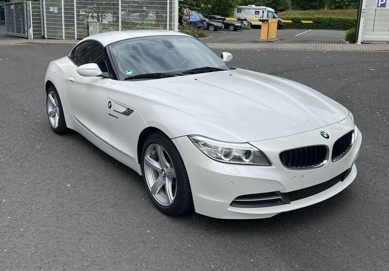 Weiß Gebraucht 2013 BMW Z4 Sport Line Cabrio | 20.500 € (Guter Preis) - Bild 1/4