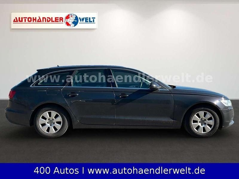 Usado Audi A6 Comfort 177 HP (130 kW) 2012 Cinzento Carrinha