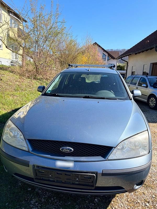 Gebraucht Ford Mondeo 125 PS (91 kW) 2001 Andere farben Kombi