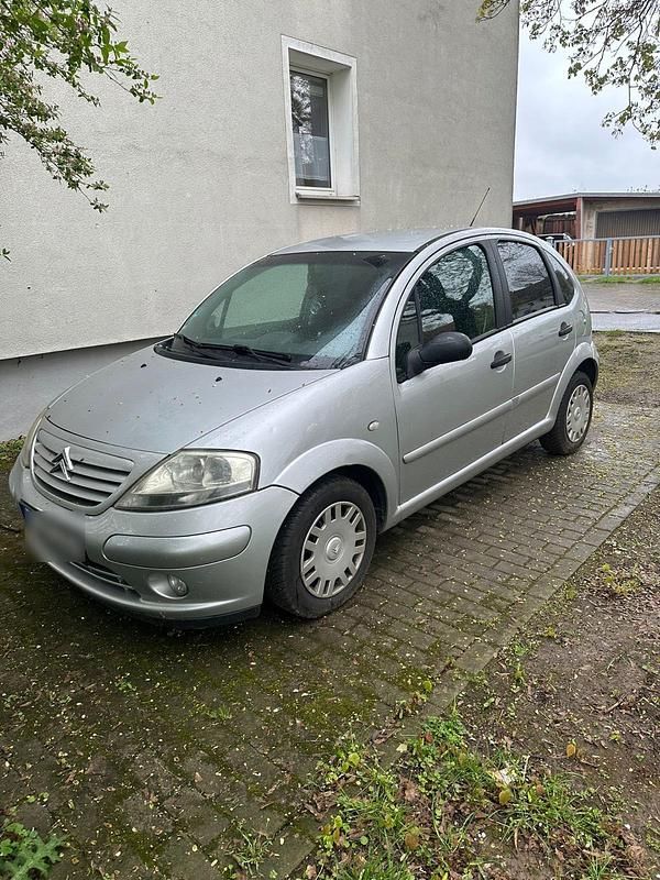 Second-hand Citroën C3 60 CP (44 kW) 2005 Argintiu Hatchback
