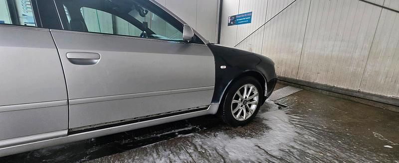Gebraucht Audi A6 150 PS (110 kW) 2000 Silber Kombi