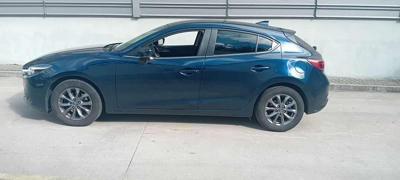 Gebraucht Mazda 3 Exclusive-Line 120 PS (88 kW) 2017 Blau Limousine